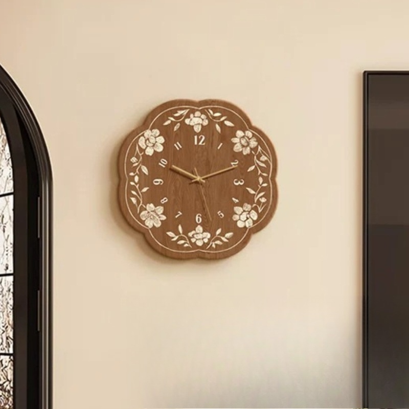 Nordic Simple Wall Clocks Livi - Luxury Lifestyle Aesthetics recension och pris