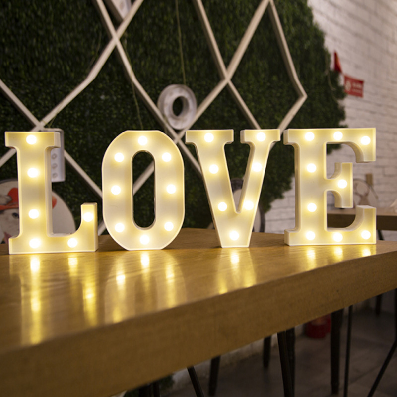 Luxury Alphabet Letter LED Lig - Luxury Lifestyle Items recension och pris